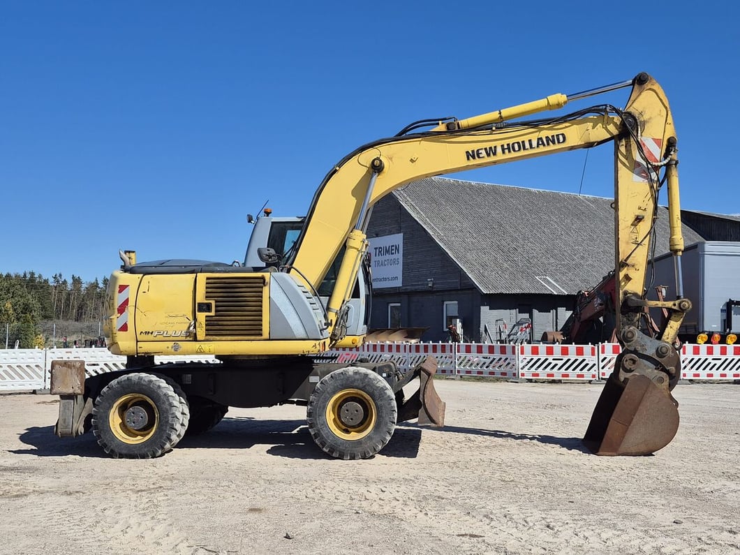 2007 New Holland MH-PLUS Wheel Excavator