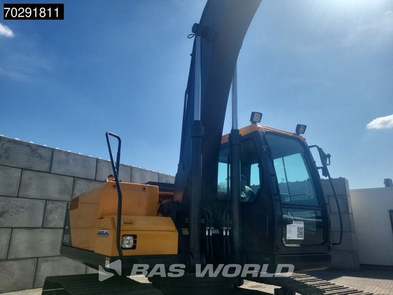 2025 Hyundai R245LR Crawler Excavator
