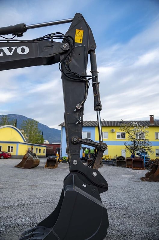2009 Volvo EC210CNL Crawler Excavator