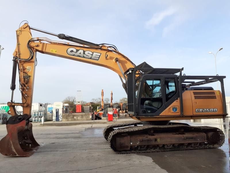 2017 CASE CX250D Crawler Excavator