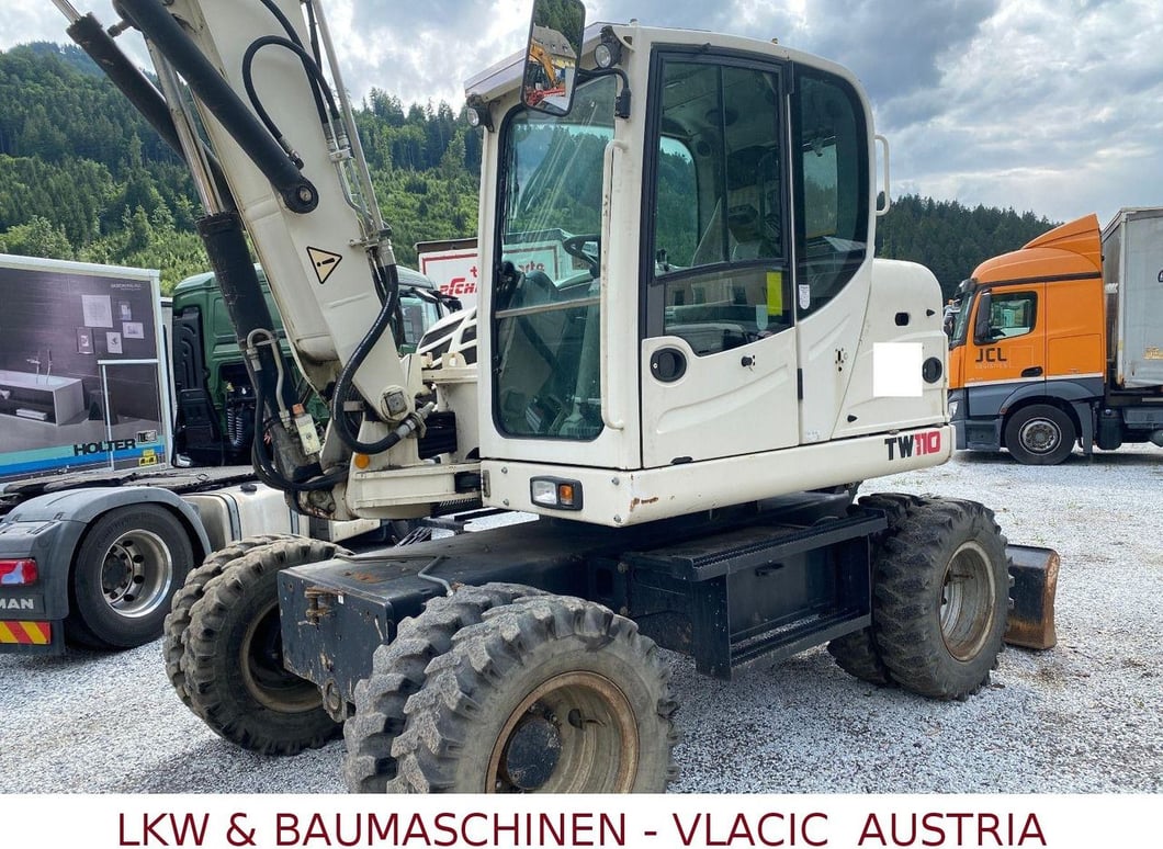 2010 Terex TW 110 Wheel Excavator