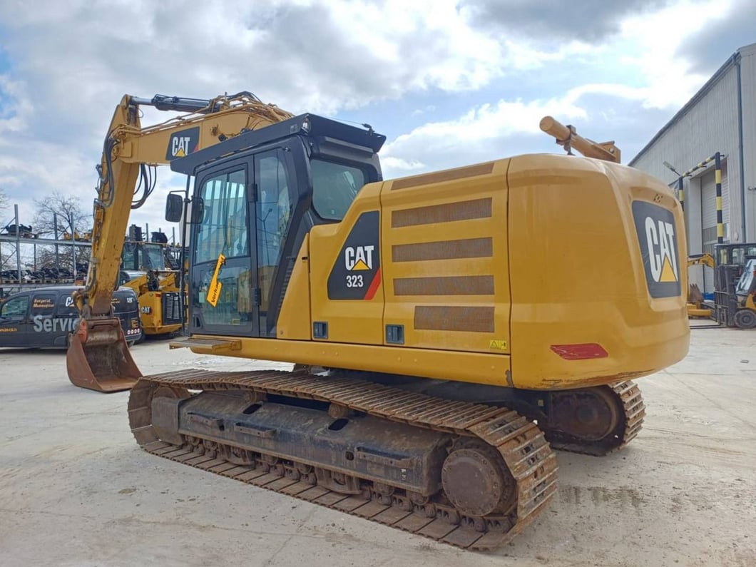 2018 Caterpillar 323-07 Crawler Excavator