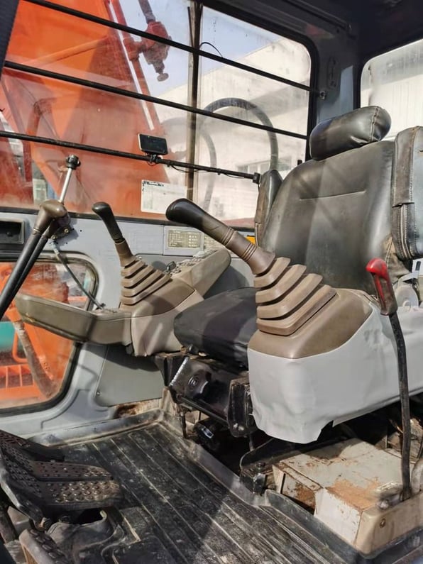 2014 Hitachi EX120-2 Crawler Excavator