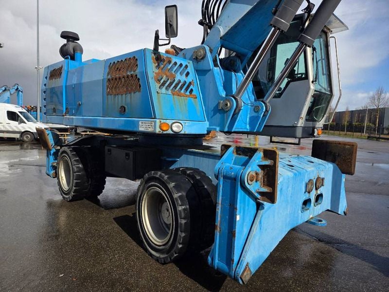2011 Fuchs MHL360 D Material Handler