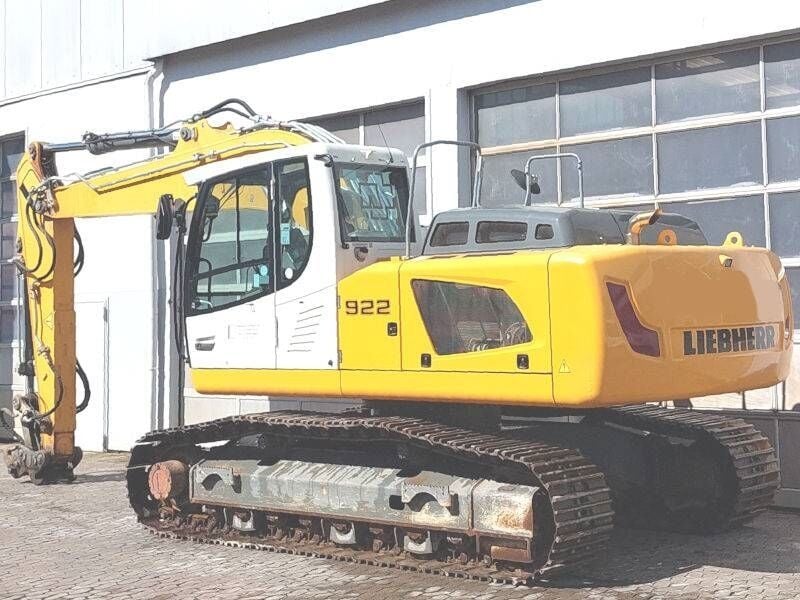 2017 Liebherr R922 SLC Crawler Excavator