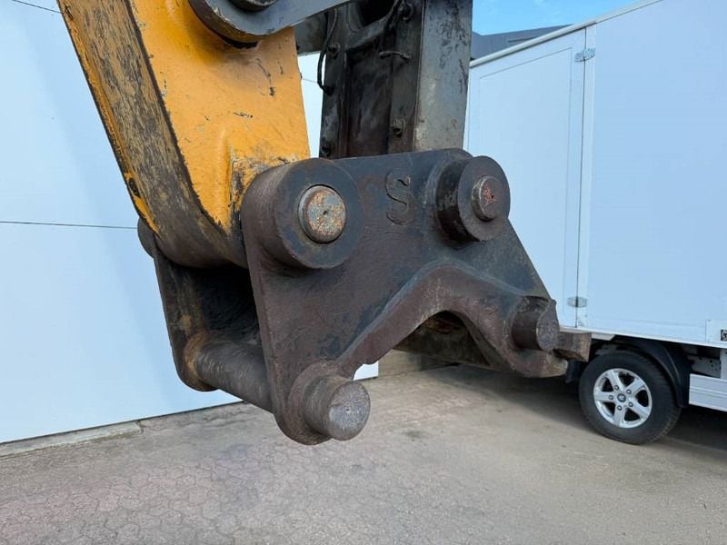2014 Liebherr R946 SHD Crawler Excavator