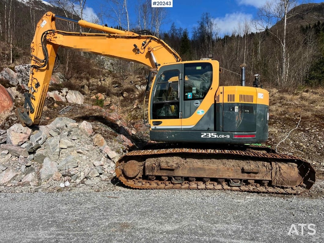 2012 Hyundai R235LCR-9