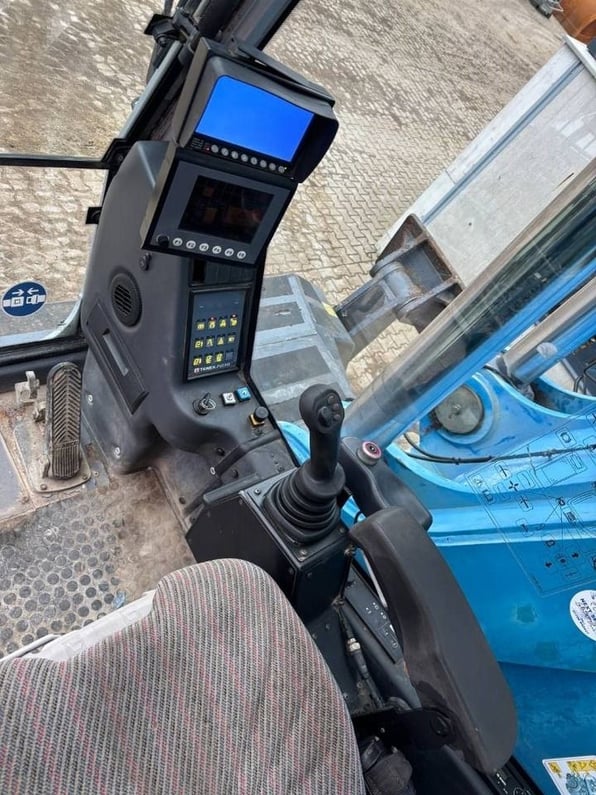 2013 Fuchs MHL380 Material Handler