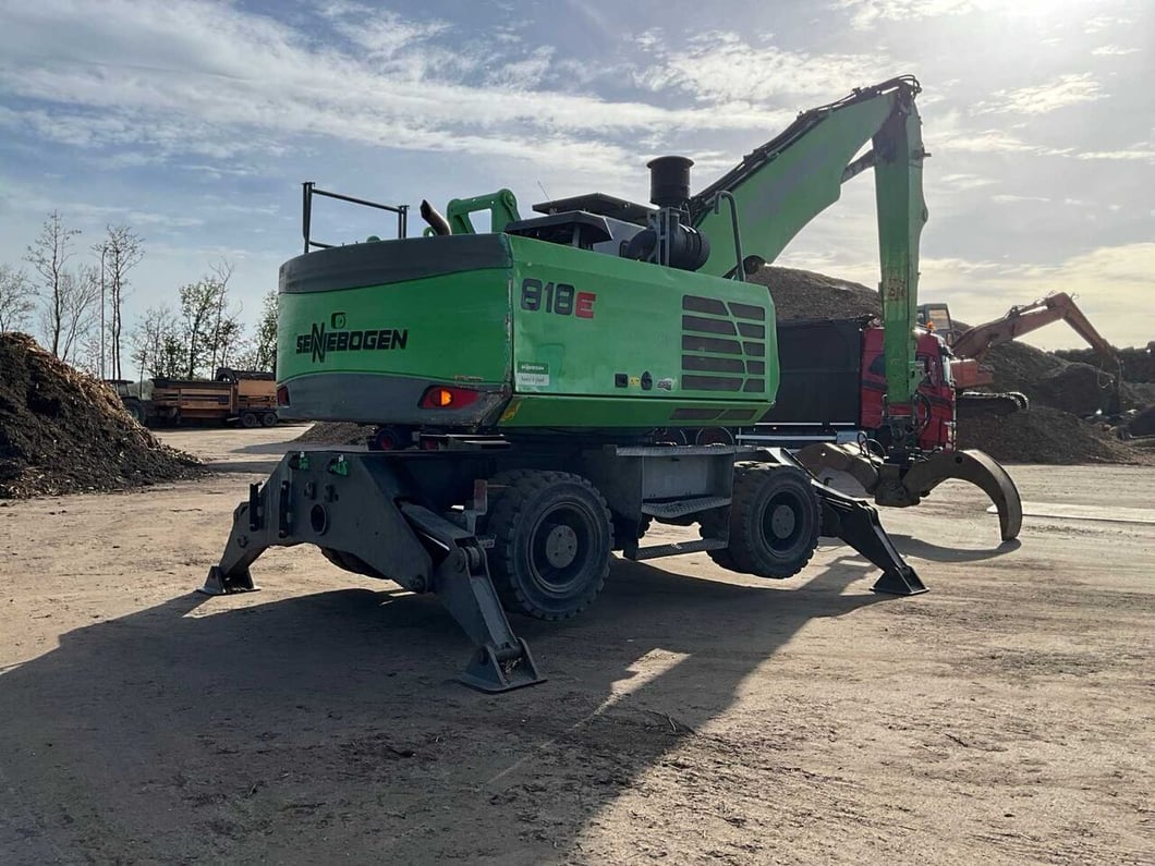 2015 Sennebogen 818 Wheel Excavator