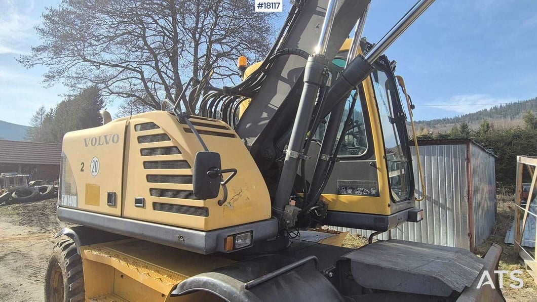 2005 Volvo EW140B Wheel Excavator