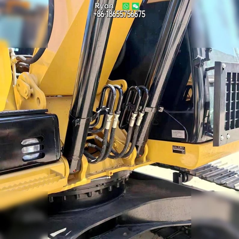 2022 Caterpillar 320D2 Crawler Excavator