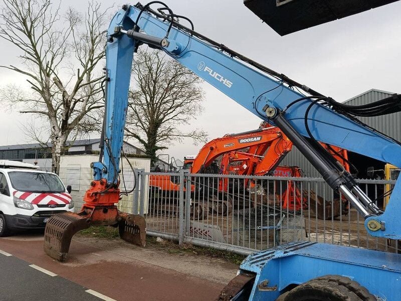 2007 Fuchs MHL331 Material Handler
