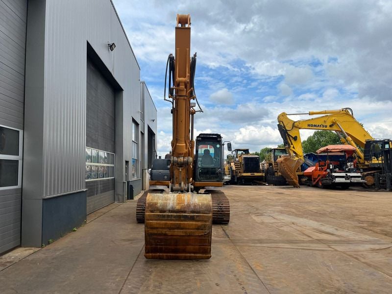 2011 CASE CX250C Crawler Excavator