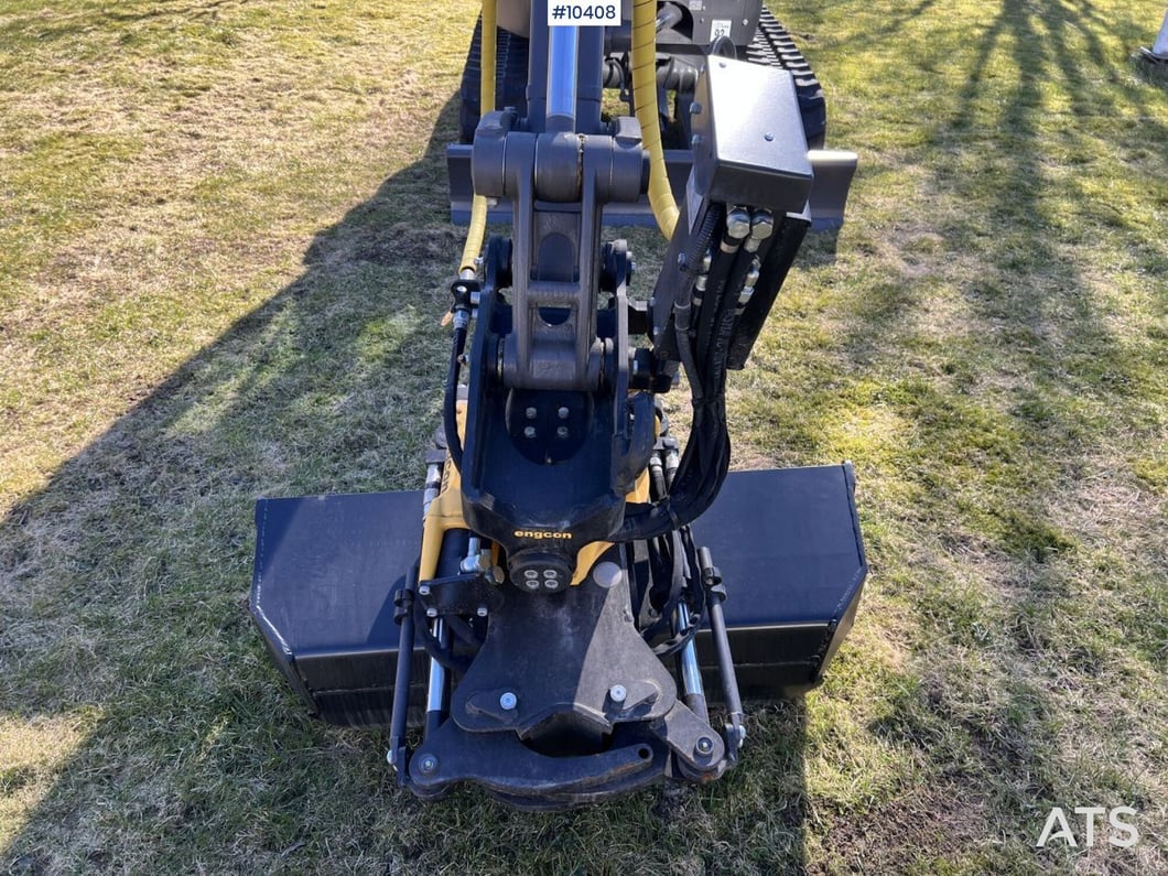 2025 Volvo ECR25D Mini Excavator