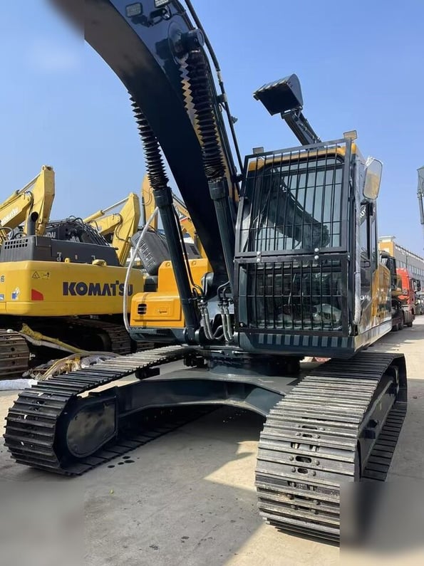 2019 Hyundai R220LC-9S Crawler Excavator