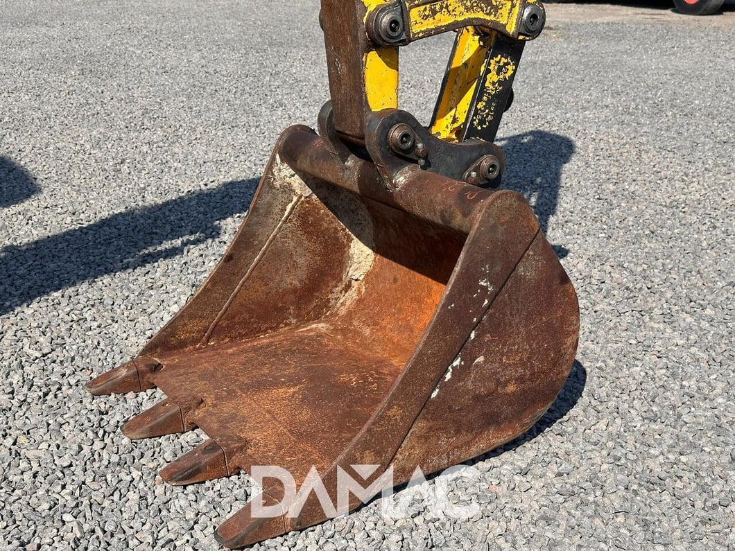 2014 Komatsu PC26MR-3 Mini Excavator