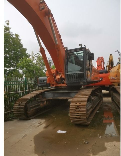 2020 Doosan DX500LC Crawler Excavator