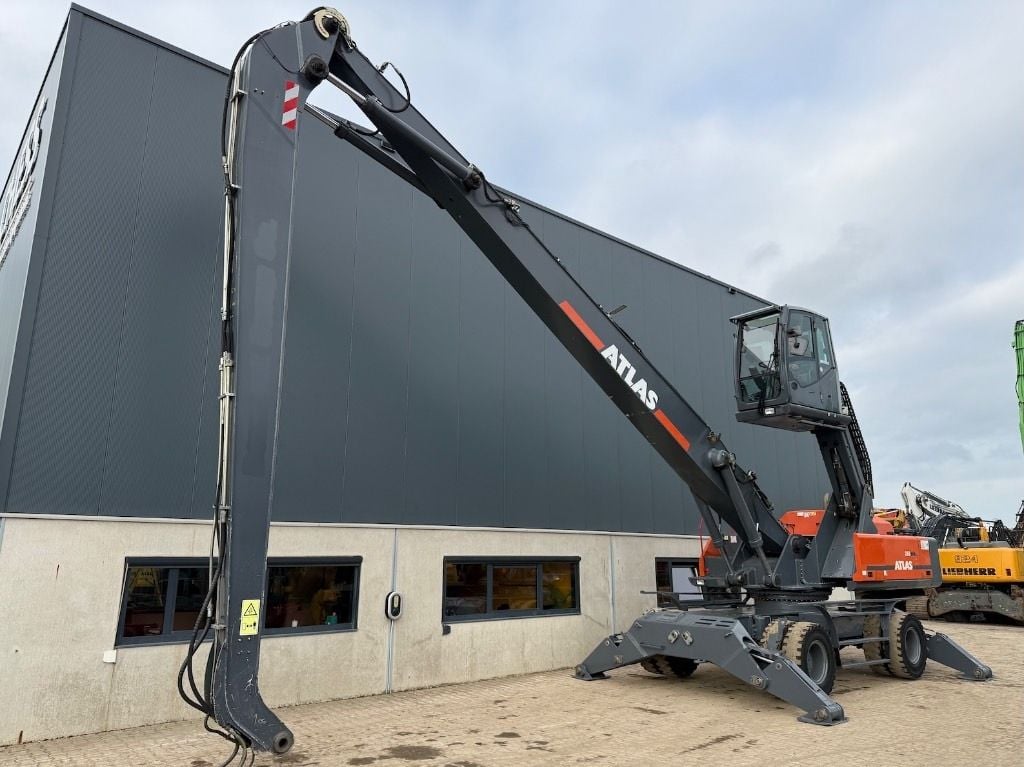 2018 Atlas 350MH Material Handler