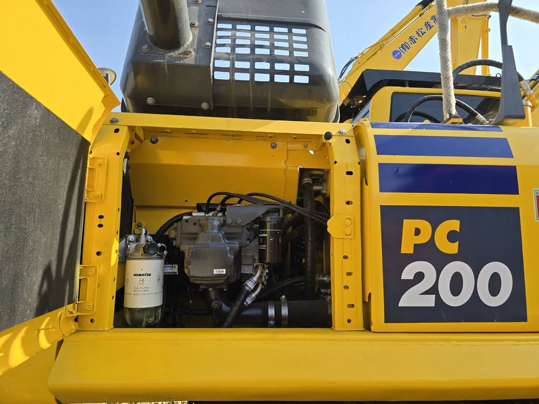 2024 Komatsu PC200-8 Crawler Excavator