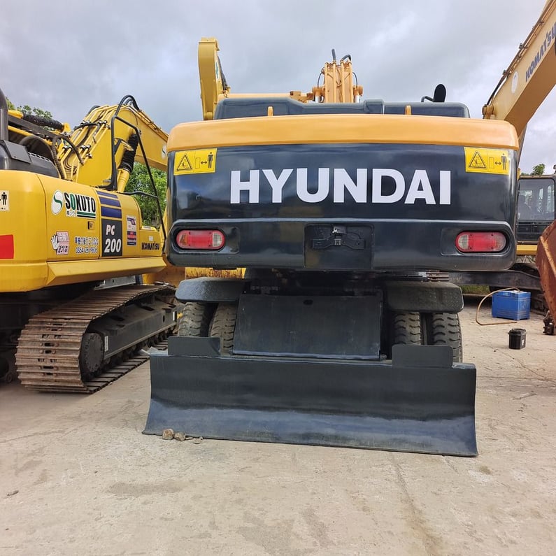 2024 Hyundai R210W-9T Wheel Excavator