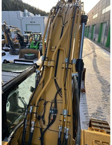 2020 Caterpillar 352-07A Crawler Excavator