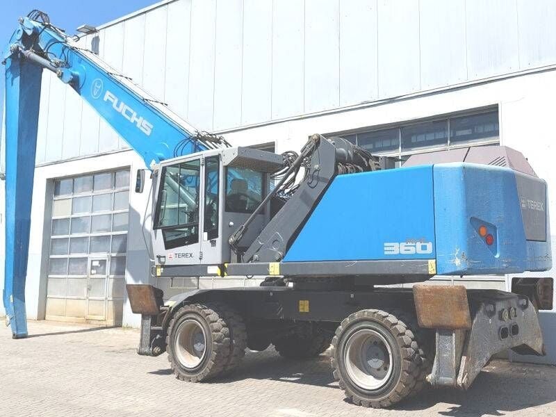 2016 Fuchs MHL360 F Material Handler