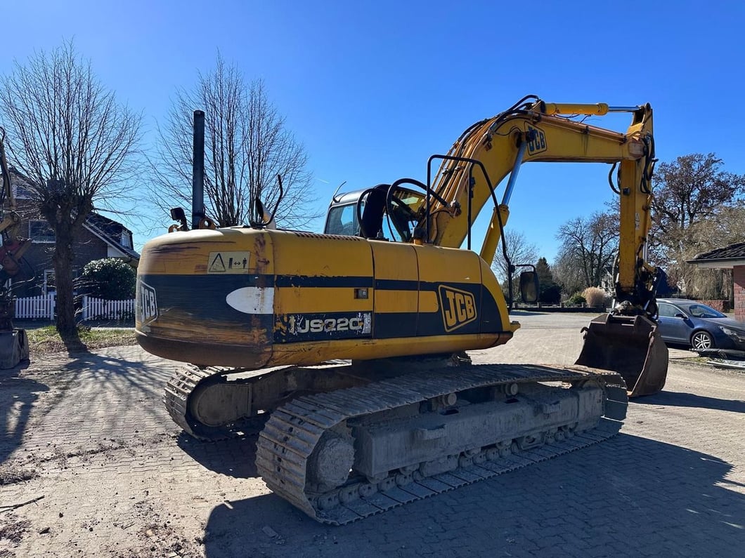 2007 ISUZU JS 220 LC Crawler Excavator