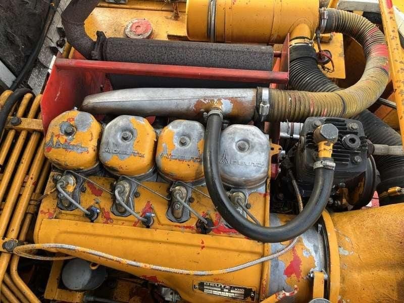 1982 Poclain P60 Wheel Excavator