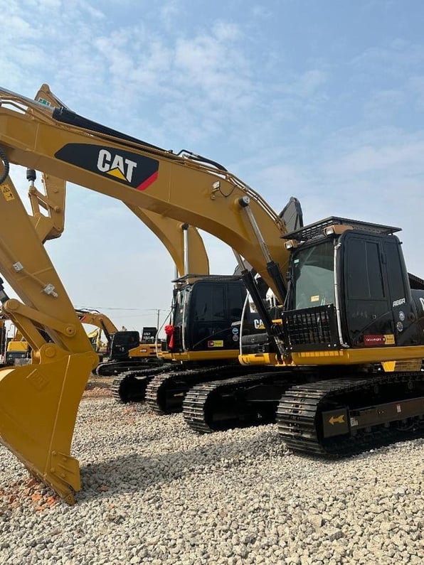 2024 Caterpillar 320D Crawler Excavator
