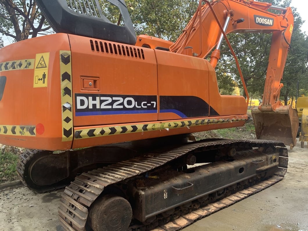 2012 Doosan DH200LC-7 Crawler Excavator