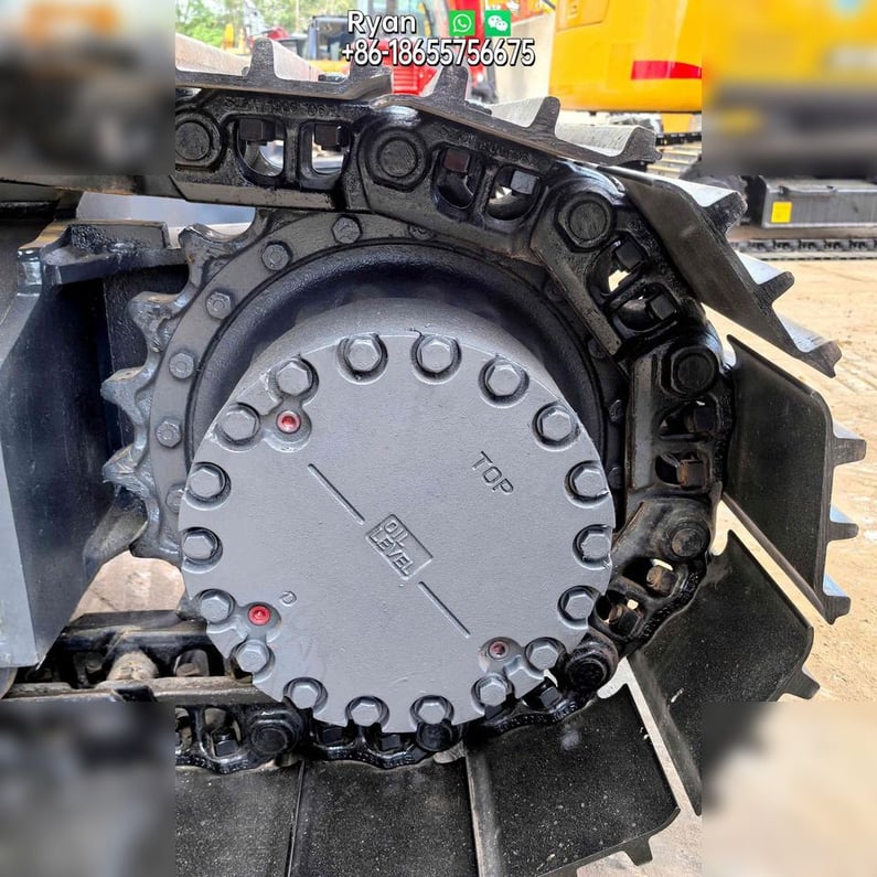 2022 Komatsu PC200-8 Crawler Excavator