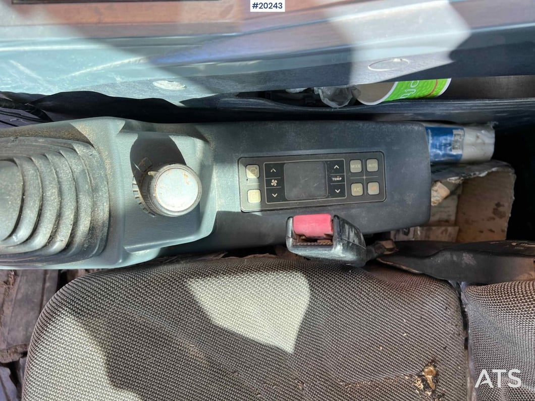 2012 Hyundai R235LCR-9
