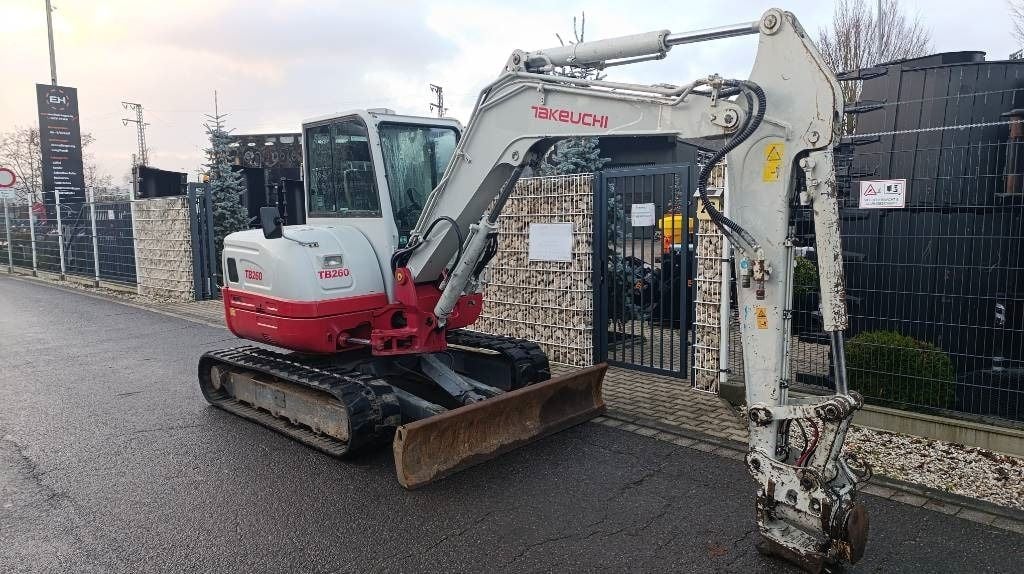 2014 Takeuchi TB260 Mini Excavator