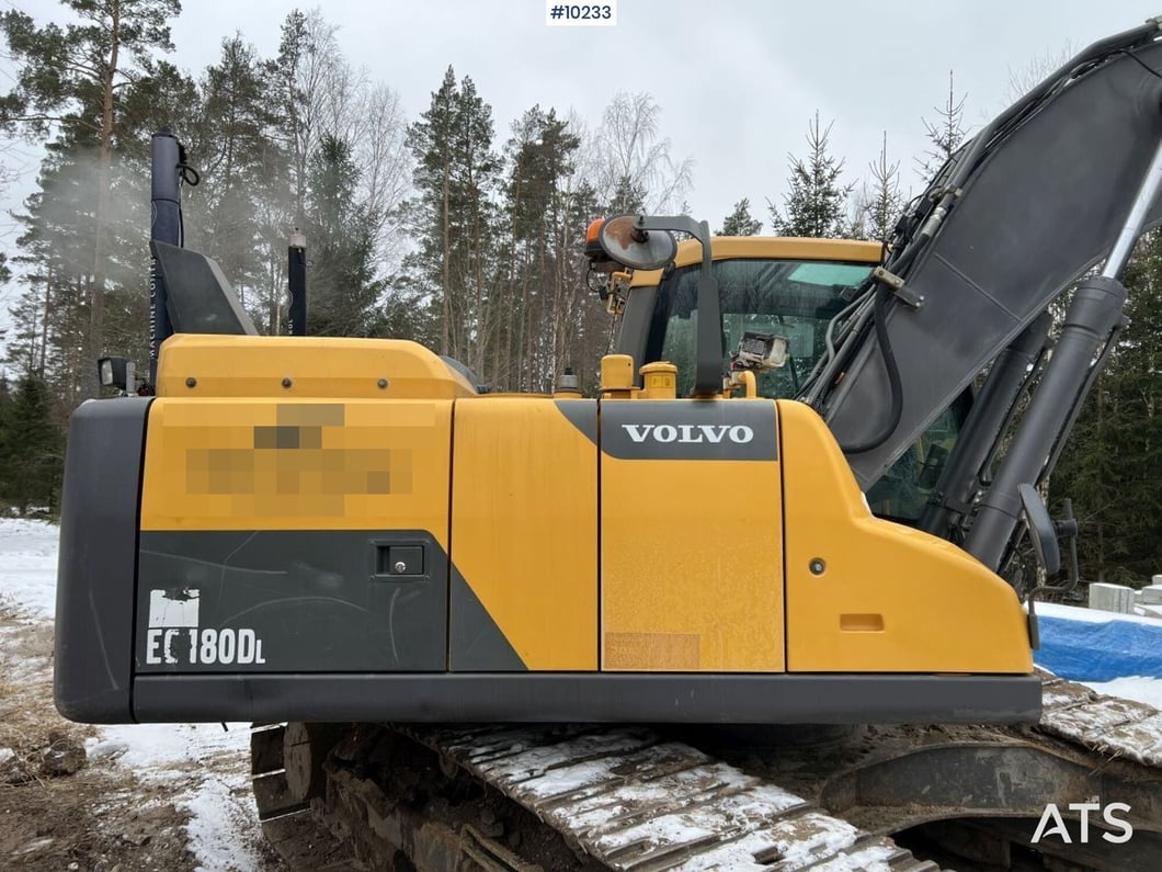 2013 Volvo EC180DL Crawler Excavator
