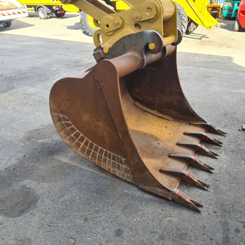 2016 Caterpillar 320E Crawler Excavator