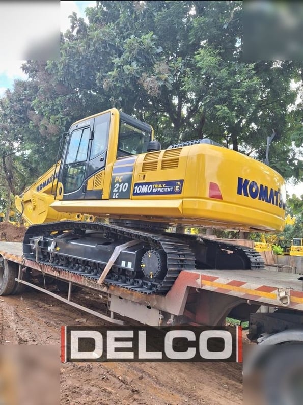 2026 Komatsu PC210LC-10 Crawler Excavator