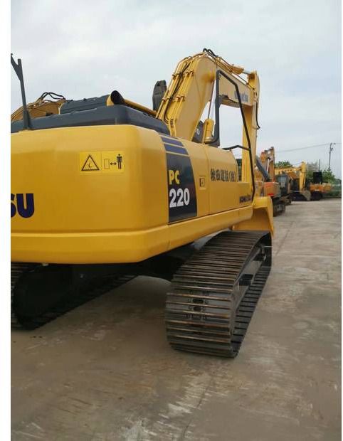 2020 Komatsu PC220-8 Crawler Excavator