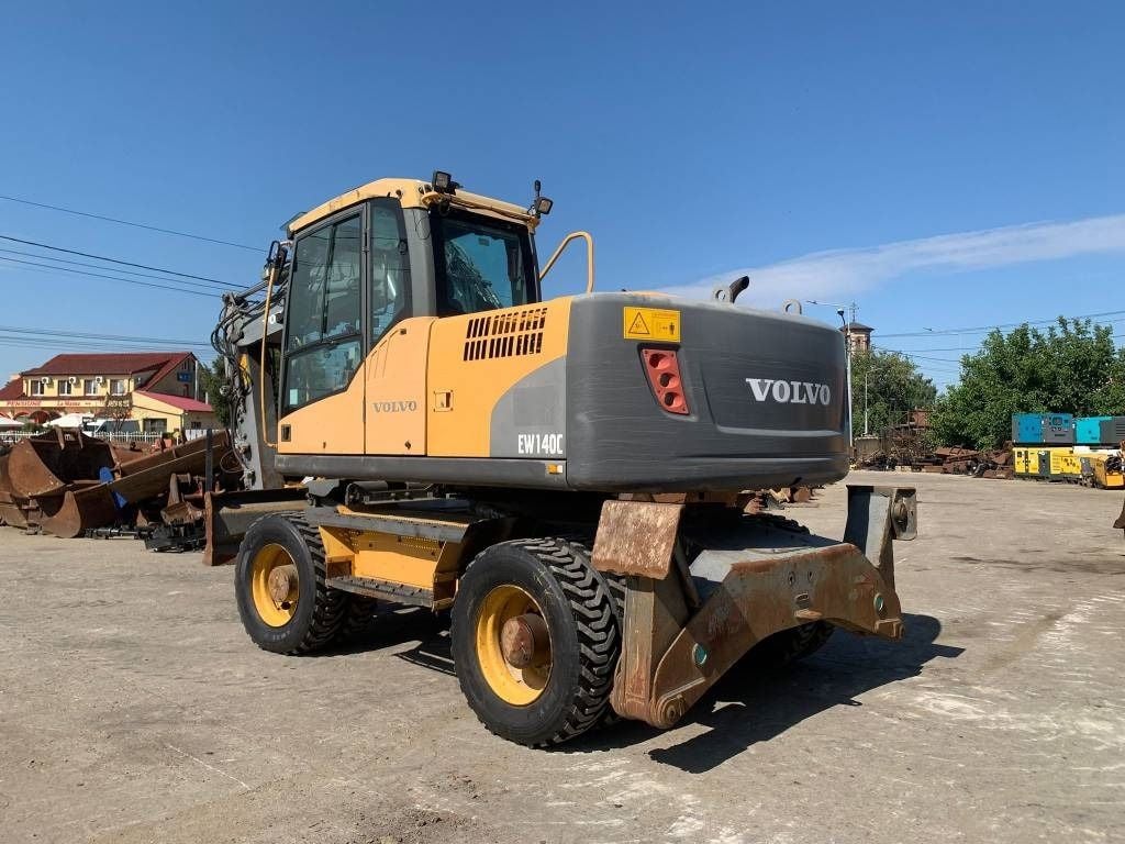 2011 Volvo EW140C Wheel Excavator