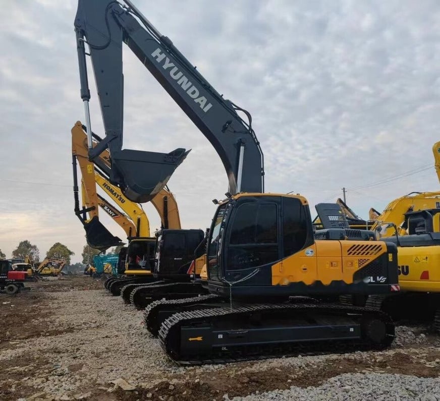 2022 Hyundai R225VS Crawler Excavator