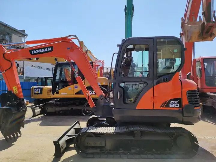 2018 Doosan DX225 Crawler Excavator