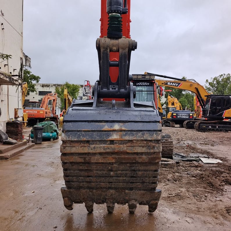 2024 Doosan DX340LC Crawler Excavator