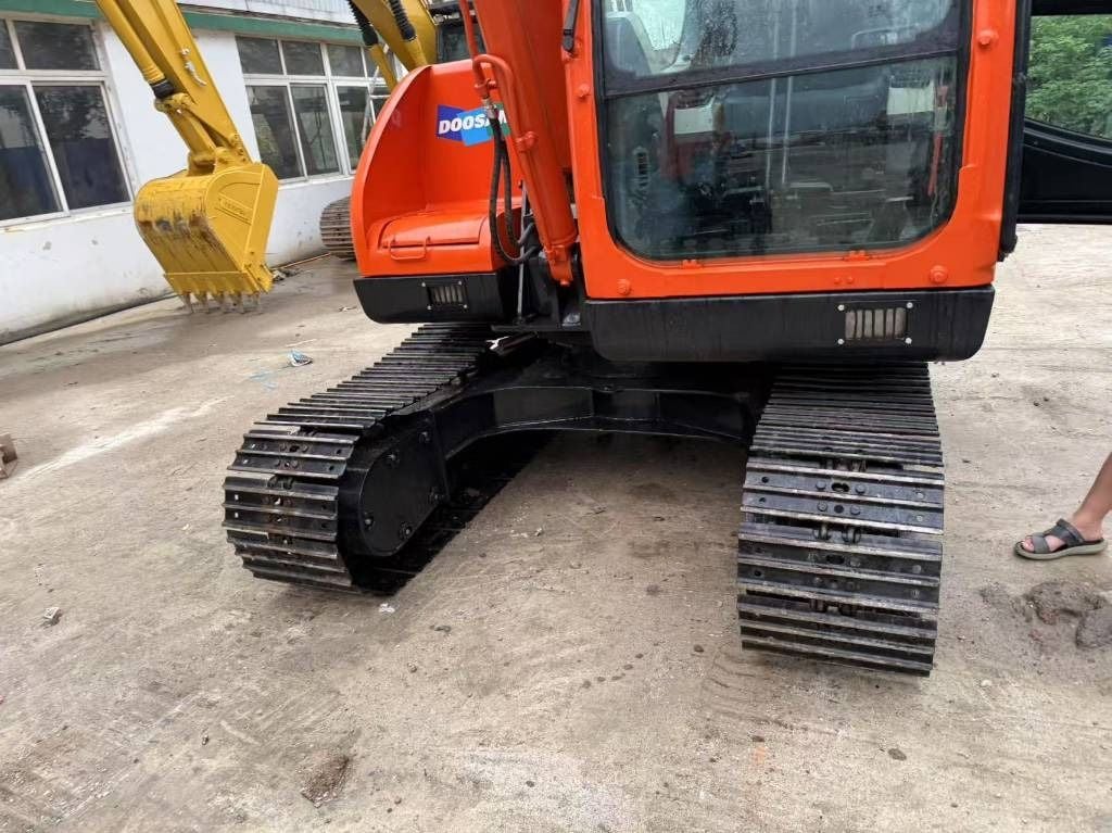 2025 Doosan DX75 Crawler Excavator