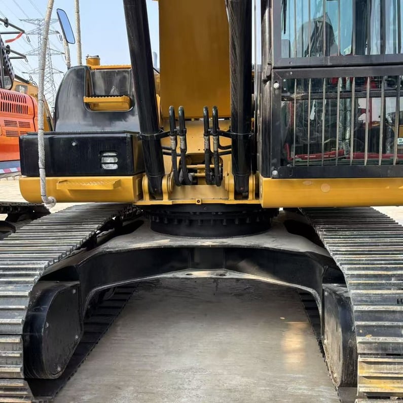 2023 Caterpillar 320D Crawler Excavator