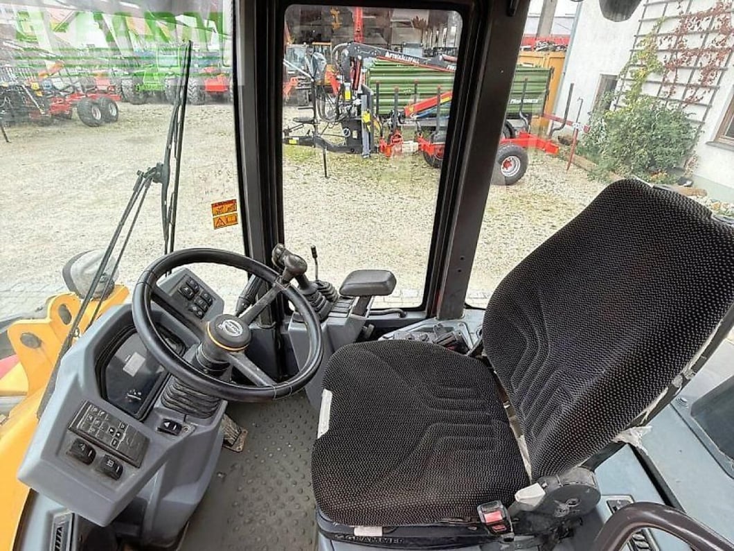 2017 Volvo L30G Mini Excavator
