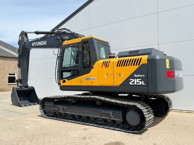2025 Hyundai R215 SMART PLUS Crawler Excavator