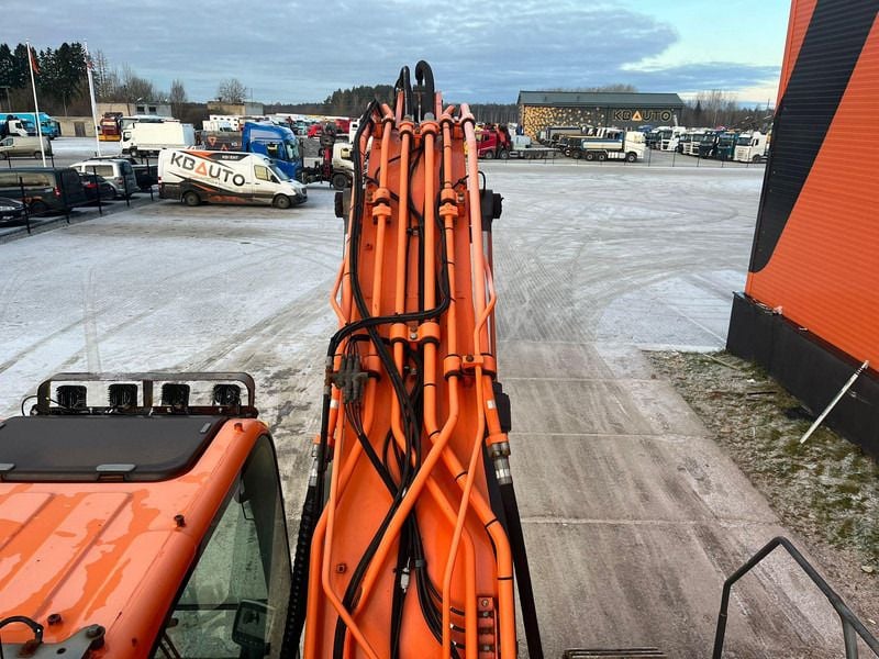2017 Doosan DX340LC Crawler Excavator