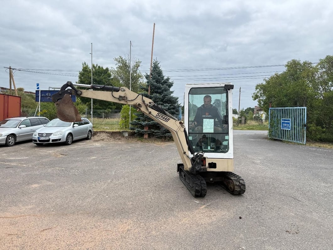 1995 Schaeff HR 12 Mini Excavator
