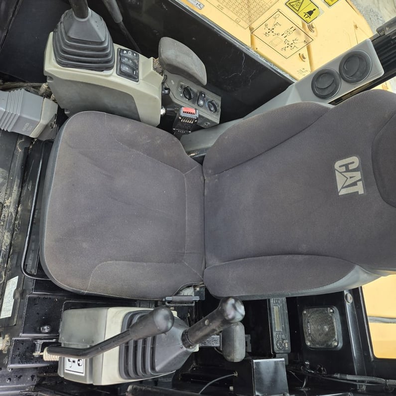 2022 Caterpillar 305.5E2 Mini Excavator