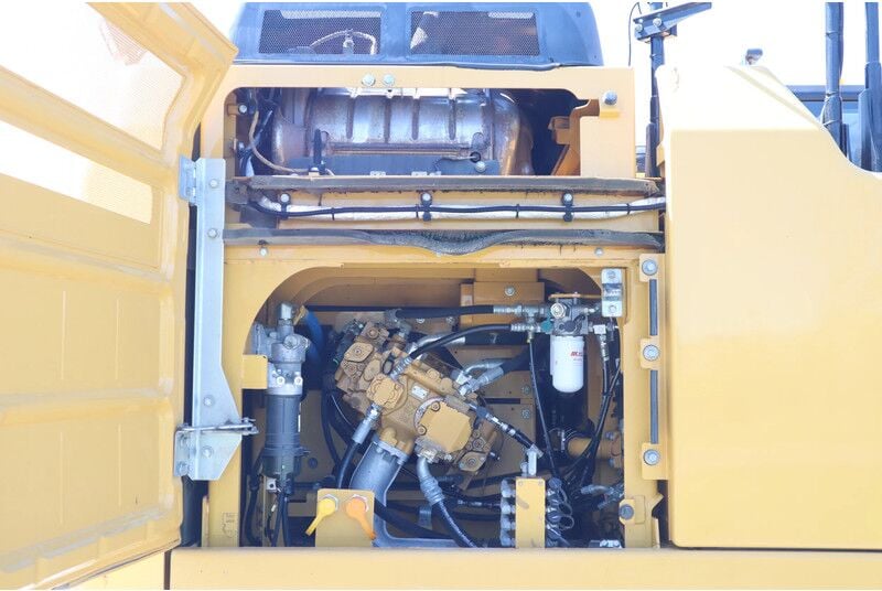Caterpillar 330FL | 330 FL | Bucket | Quick Coupler (2018)