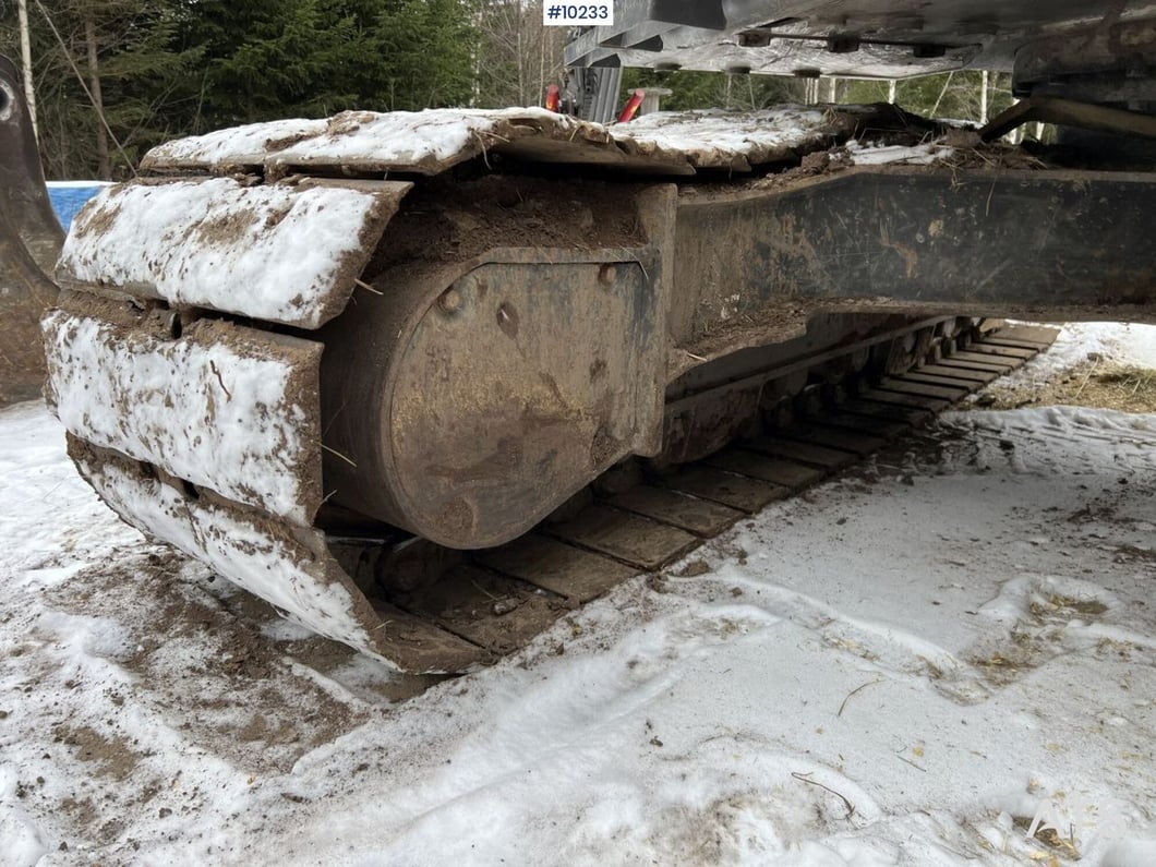 2013 Volvo EC180DL Crawler Excavator